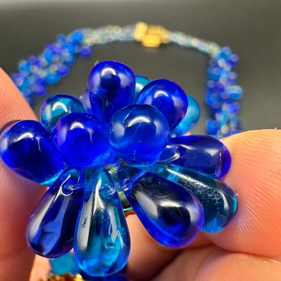 Vintage CZECH element blue teardrop glass beads clips on earrings and necklace - Picture 10 of 16